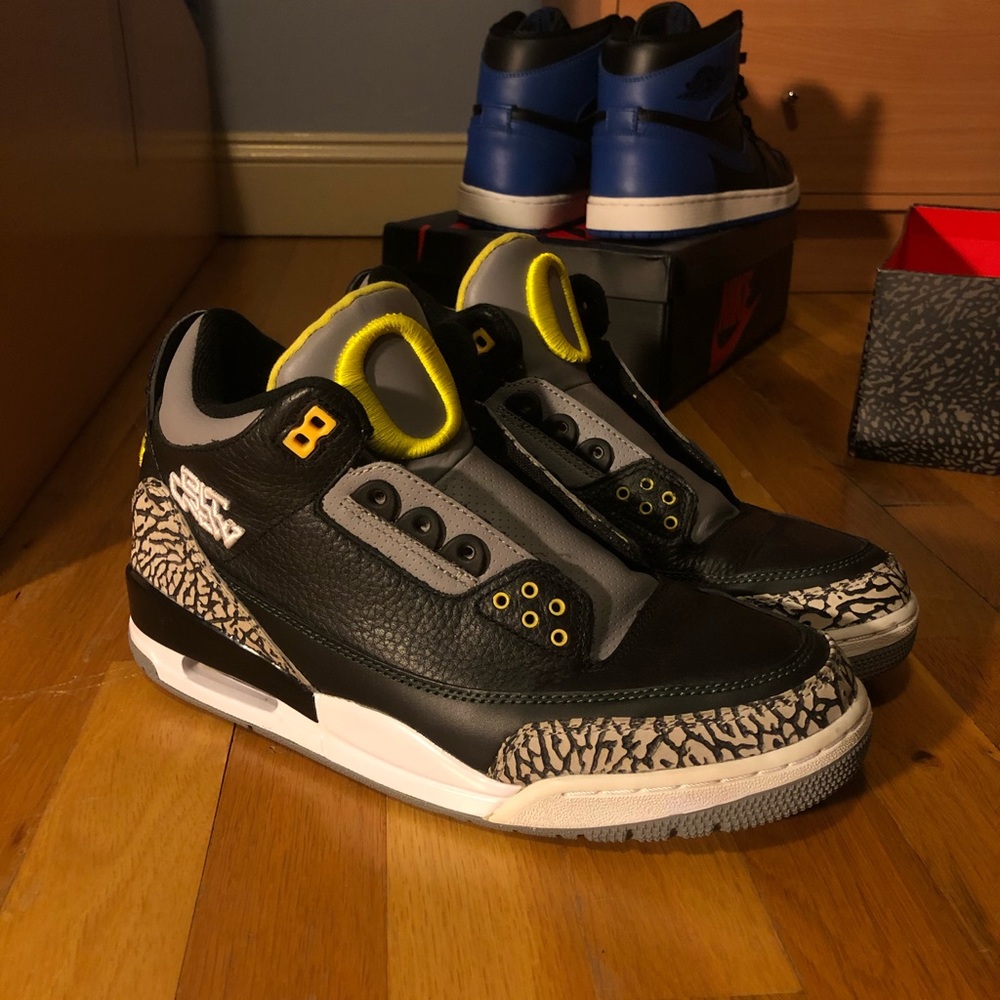 UA Nike Air Jordan 3 Oregon Duck Pit Crew